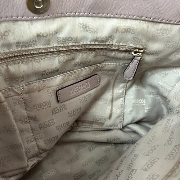 Michael Kors Pink Leather Gold Chain Shoulder Bag - Picture 12 of 13